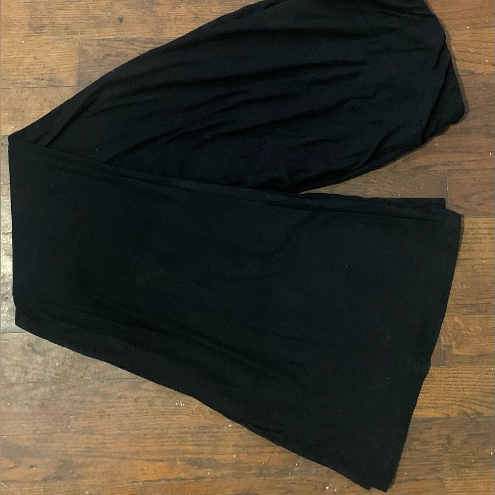 Black bell bottom yoga pants (stretchy waist)